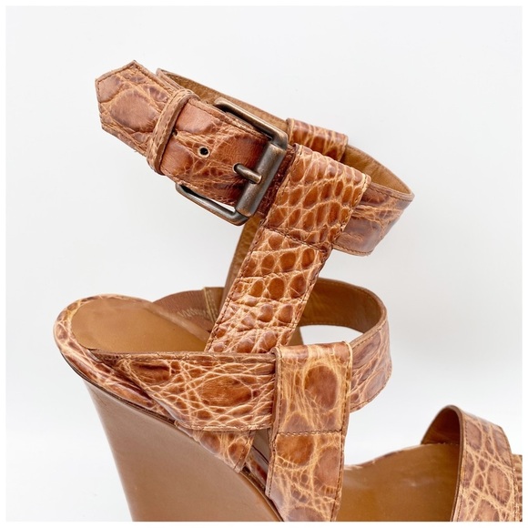 Bottega Veneta Brown Croc Embossed Wedges Size‎ 39 - Picture 13 of 13